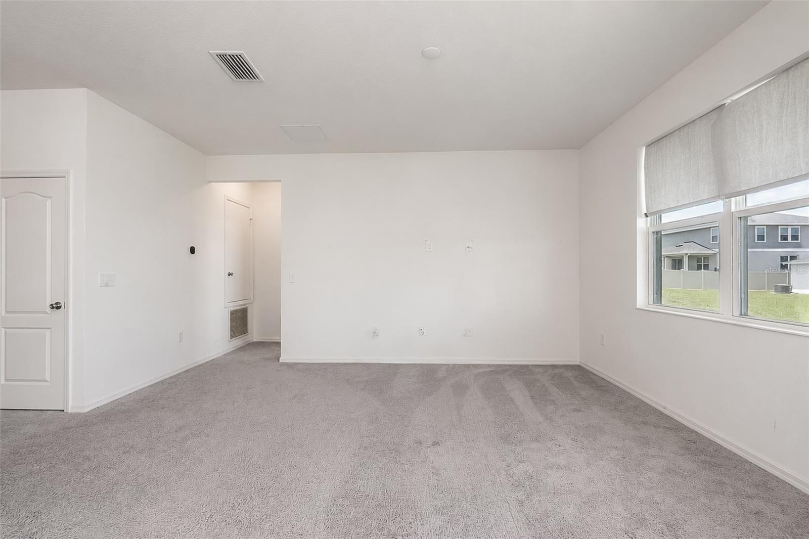 3349 Pink Oleander, Mascotte, FL 34753