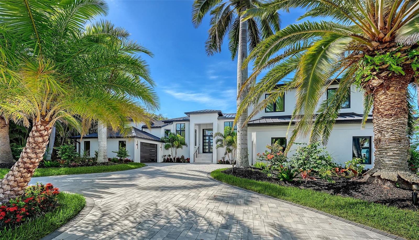 1516 Ridgewood, Sarasota, FL 34231