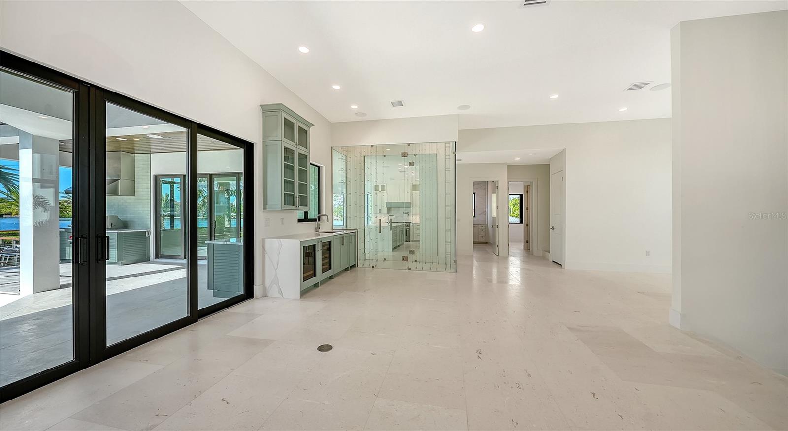 1516 Ridgewood, Sarasota, FL 34231