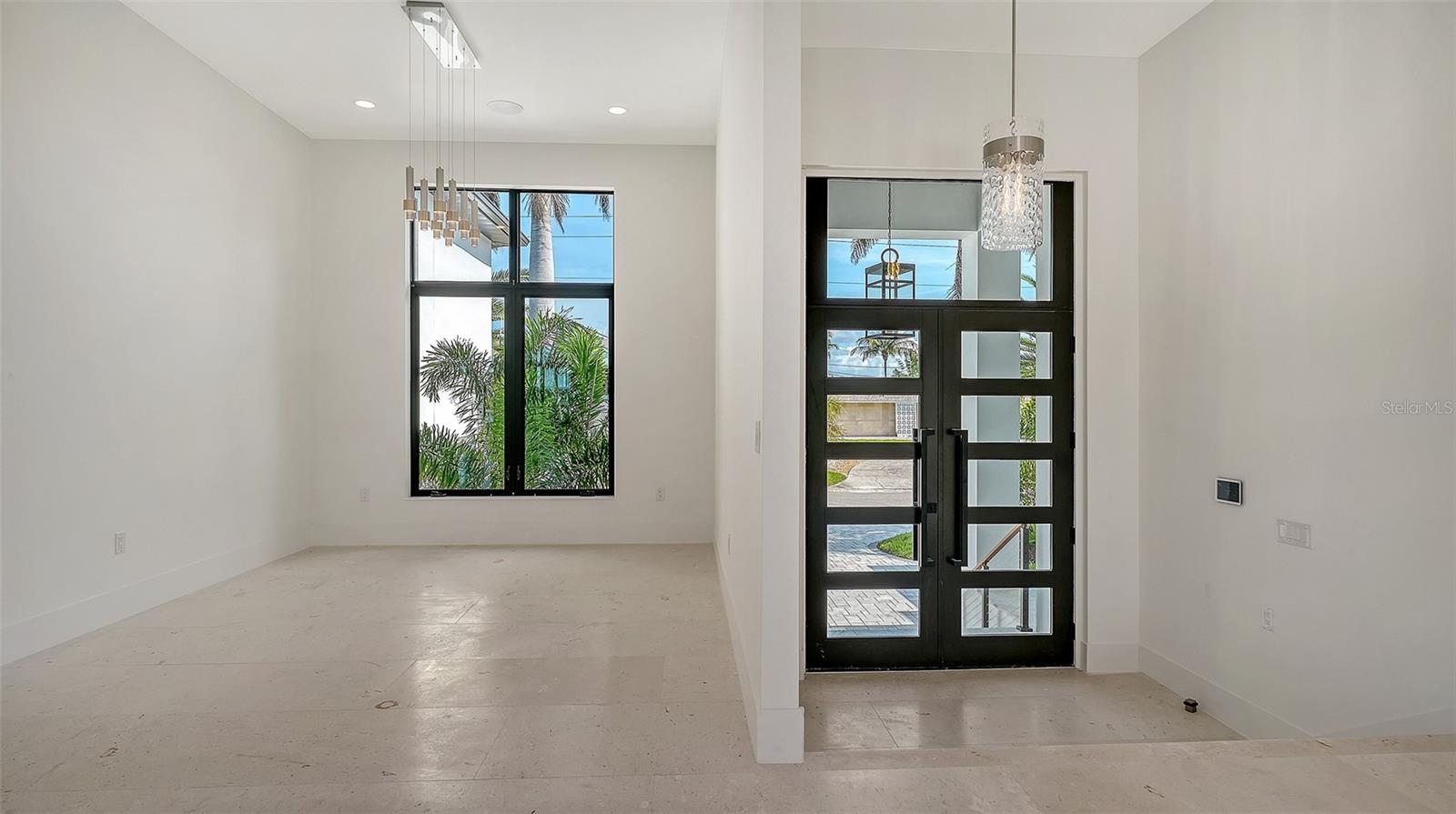 1516 Ridgewood, Sarasota, FL 34231
