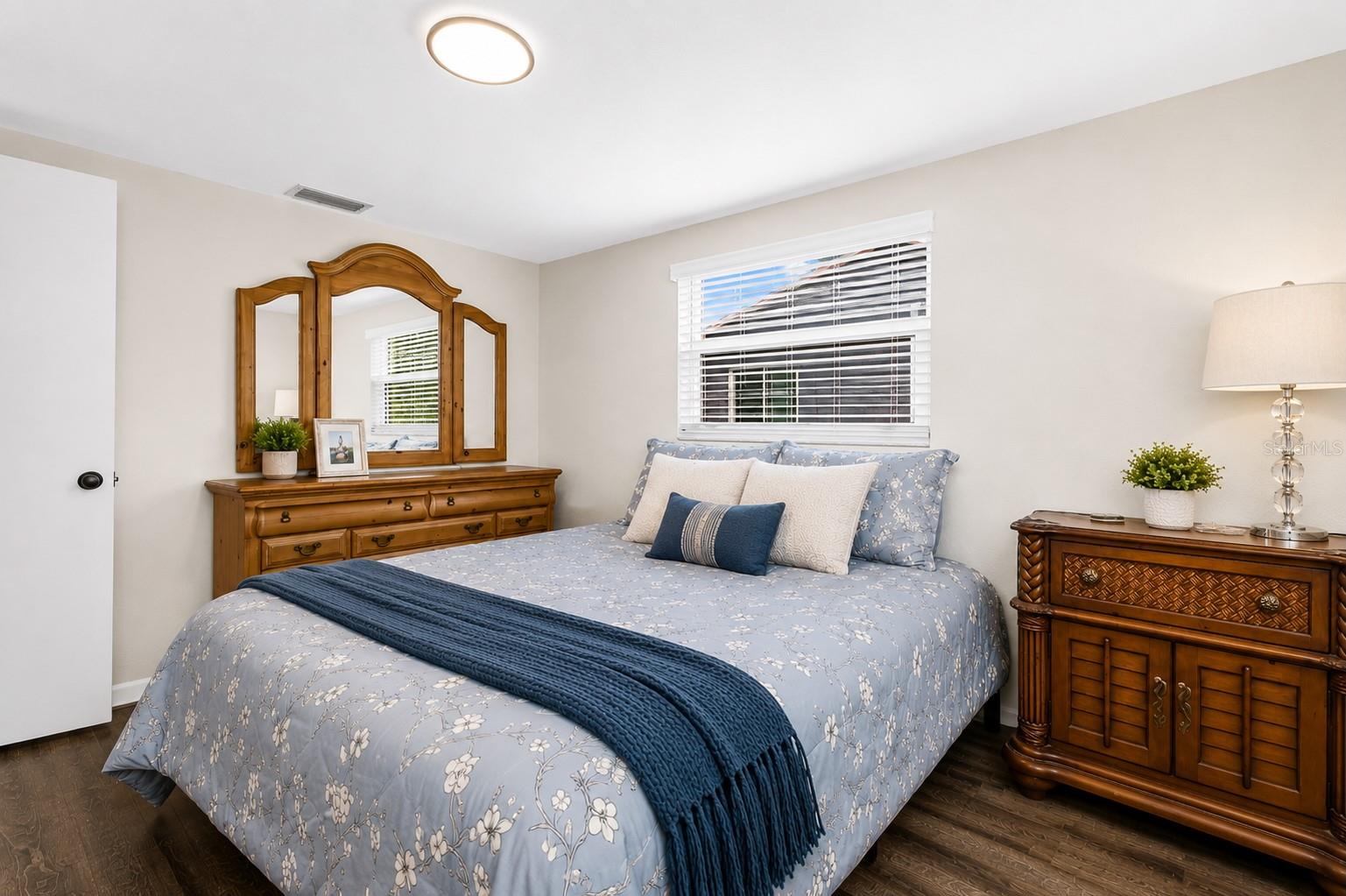 1032 Elaine, Venice, FL 34285