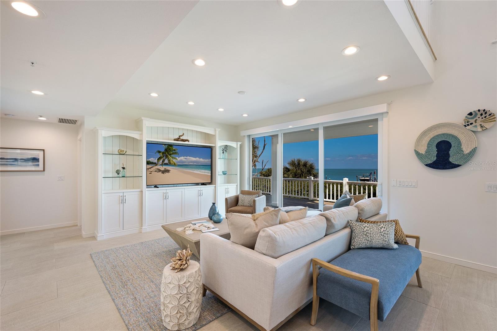 585 Buttonwood Bay, Boca Grande, FL 33921