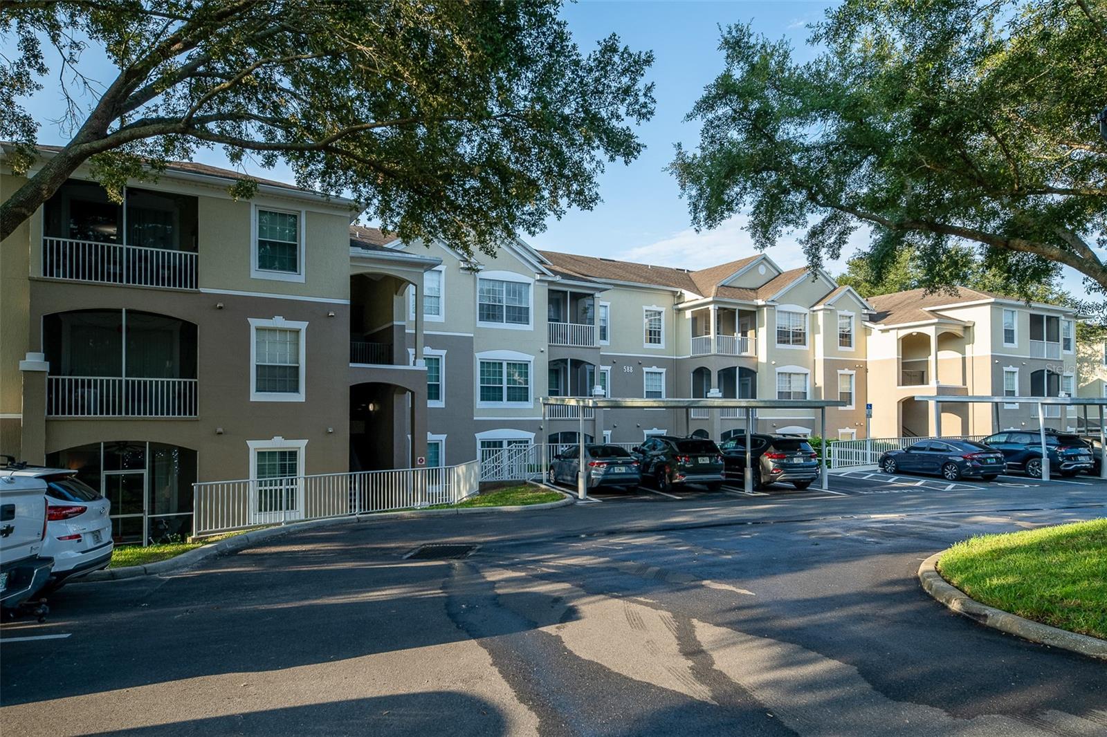 588 Brantley Terrace Unit 305, Altamonte Springs, FL 32714