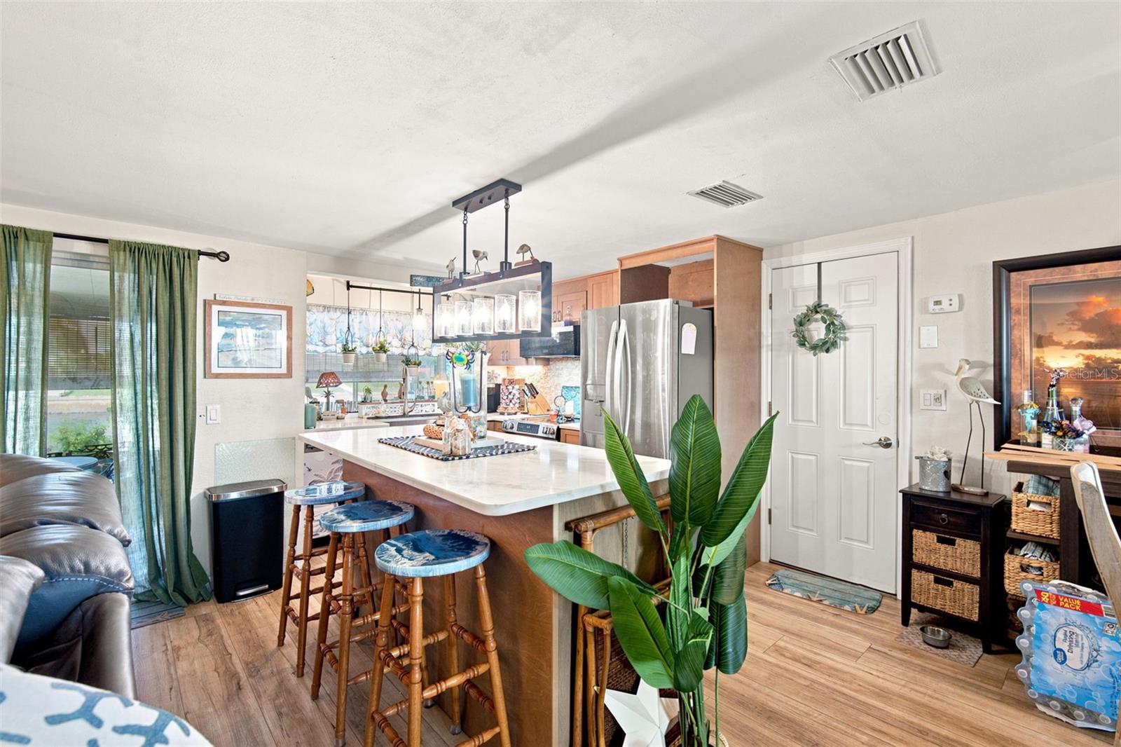 12816 4th, Hudson, FL 34667