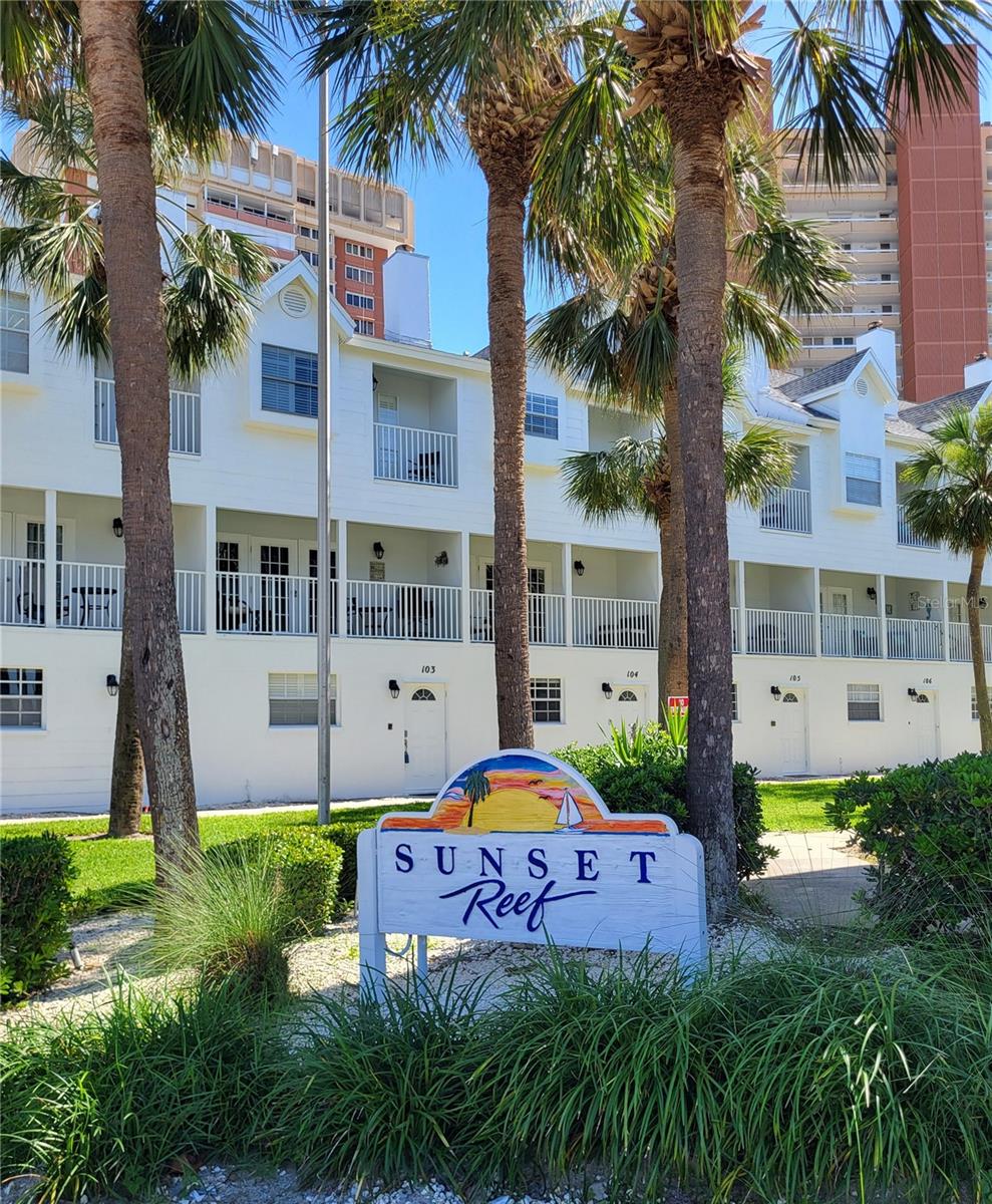 17960 Gulf Unit 101, Redington Shores, FL 33708