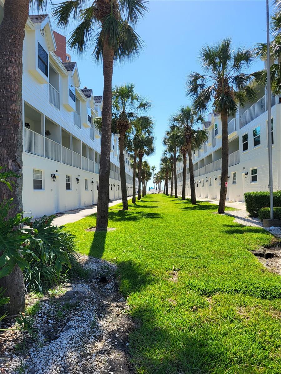 17960 Gulf Unit 101, Redington Shores, FL 33708