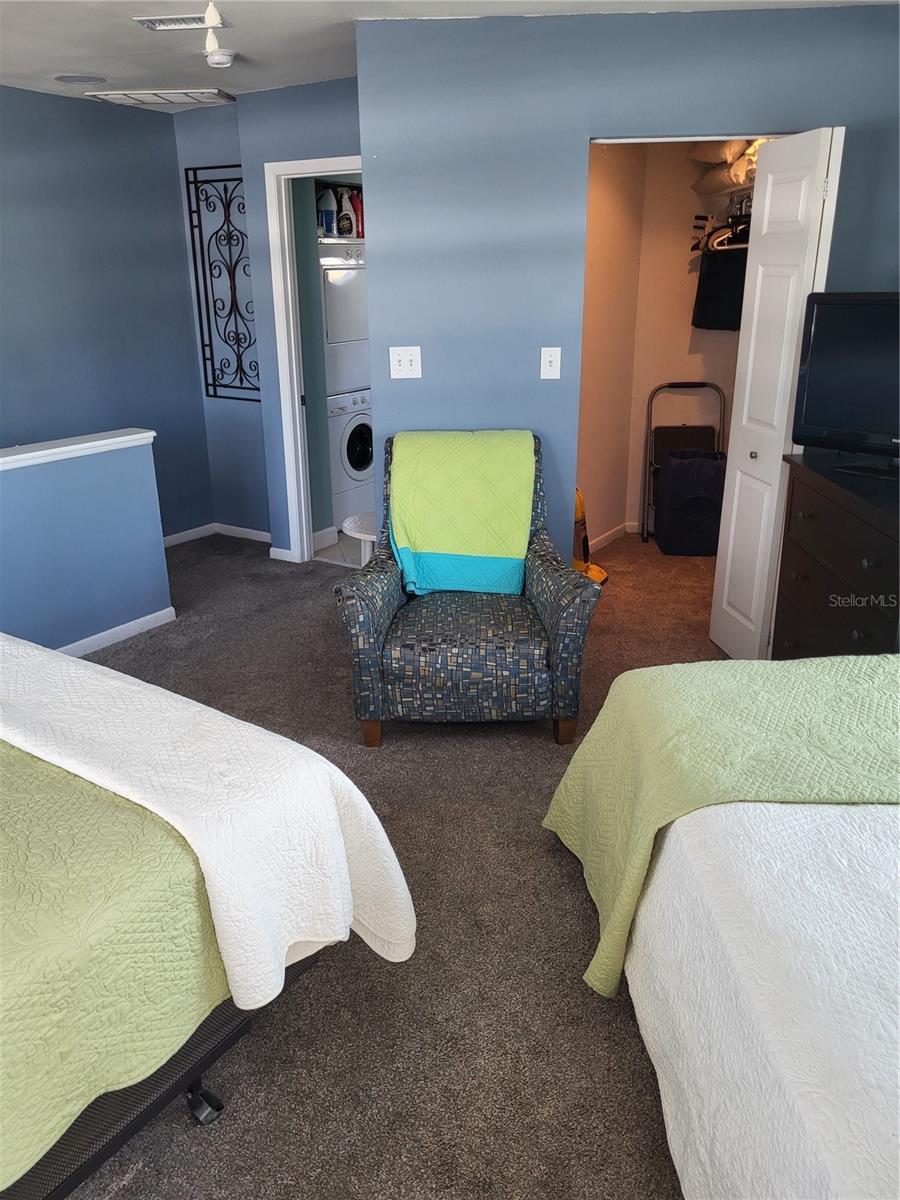 17960 Gulf Unit 101, Redington Shores, FL 33708