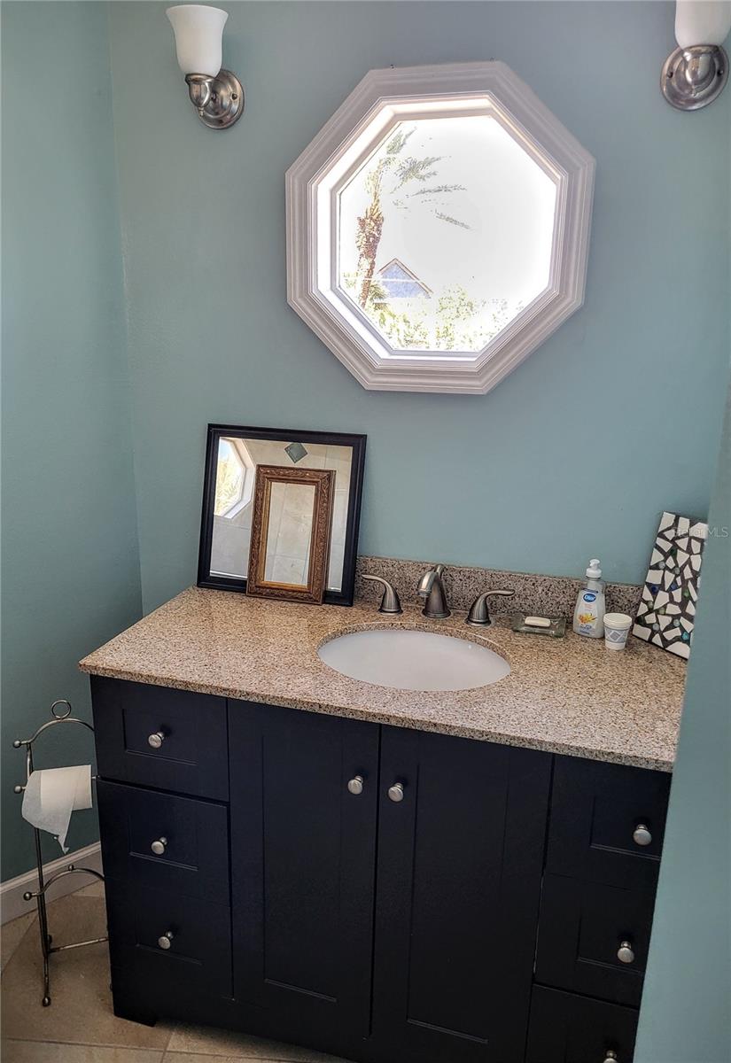 17960 Gulf Unit 101, Redington Shores, FL 33708