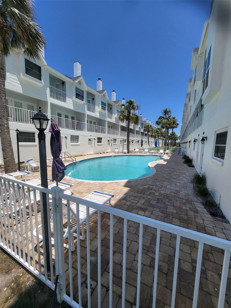 17960 Gulf Unit 101, Redington Shores, FL 33708