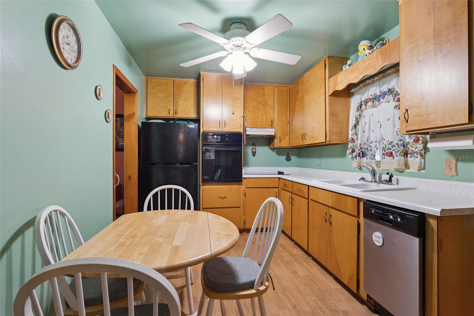 6832 Oswego, Mount Dora, FL 32757
