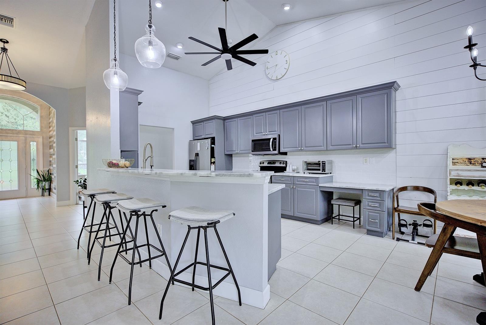 188 Huntley Oaks, Lake Placid, FL 33852