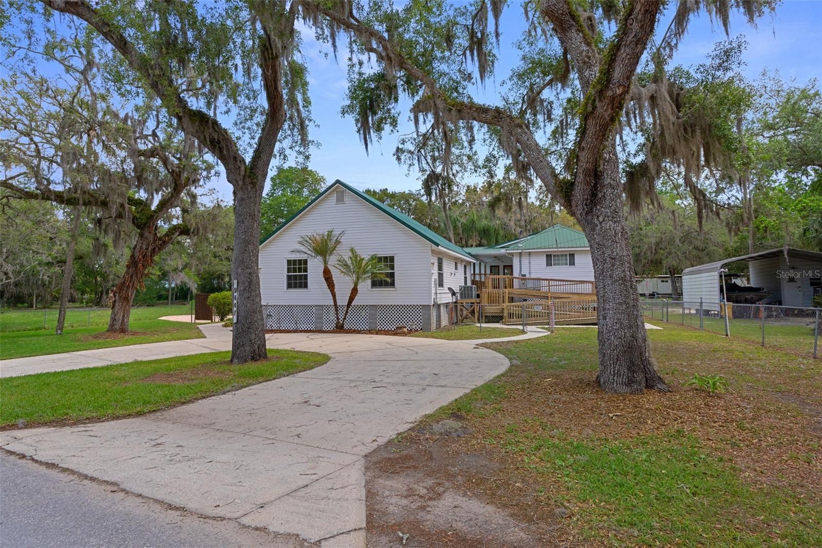 5447 Boulevard, Homosassa, FL 34448
