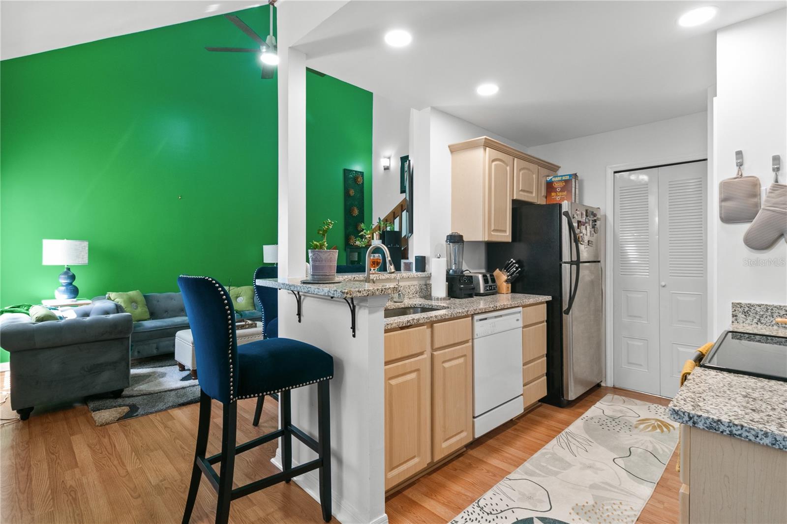 962 Newcastle Unit 206, Lake Mary, FL 32746