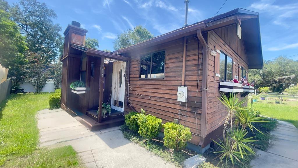 214 4th, Chiefland, FL 32626