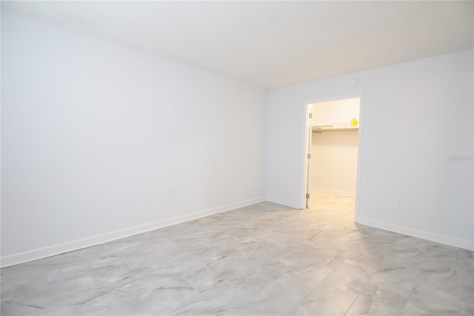 1115 Rue Des Chateaux Unit 1a, South Pasadena, FL 33707