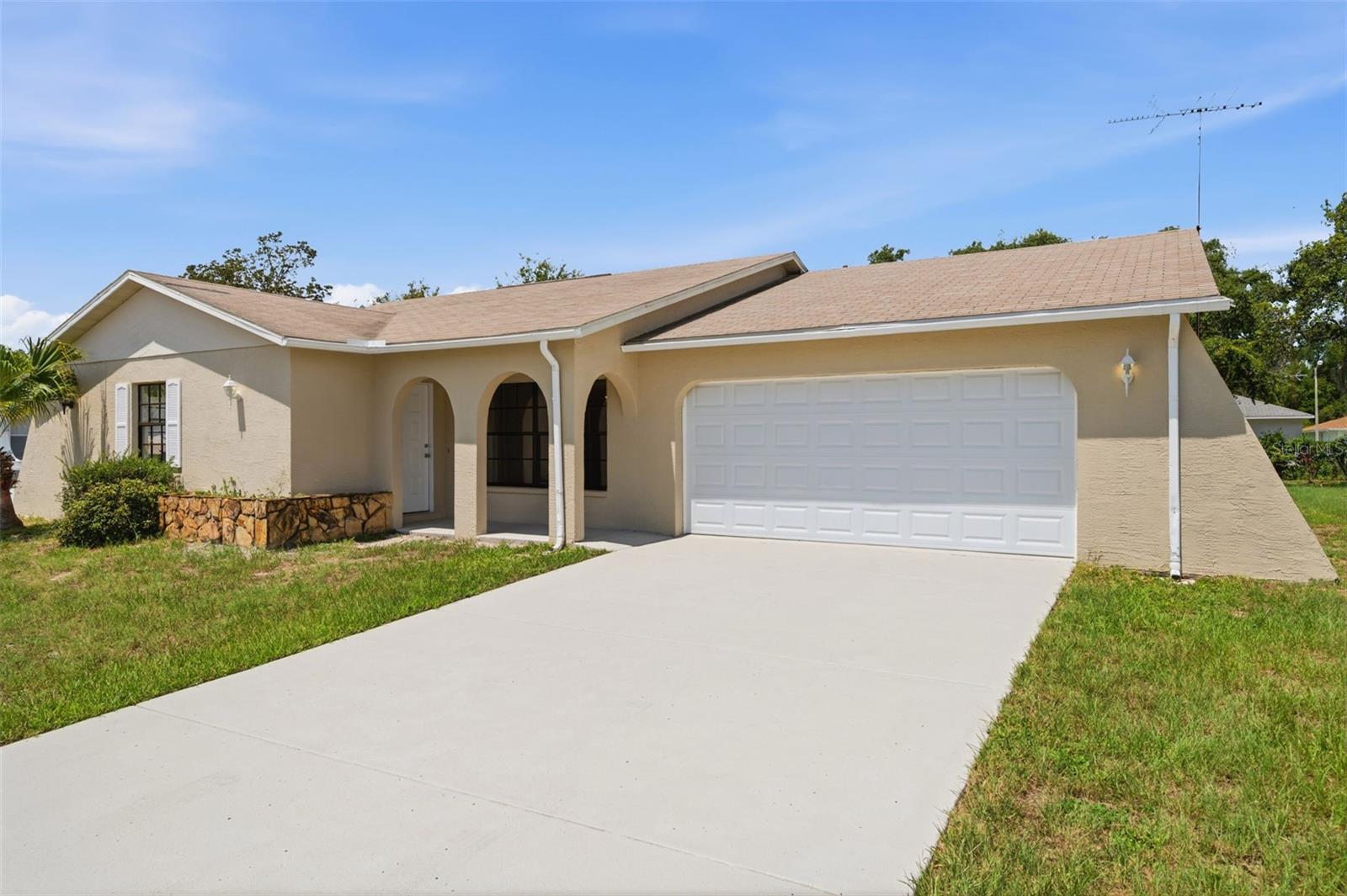 18813 Green Park, Hudson, FL 34667