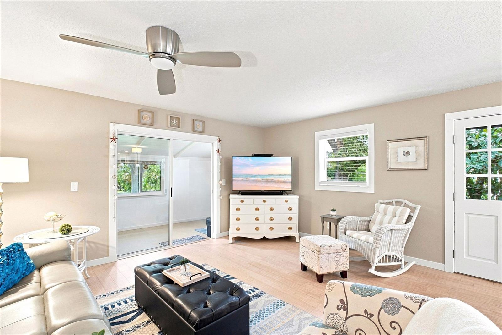 1400 Tarpon Woods Unit A1, Palm Harbor, FL 34685