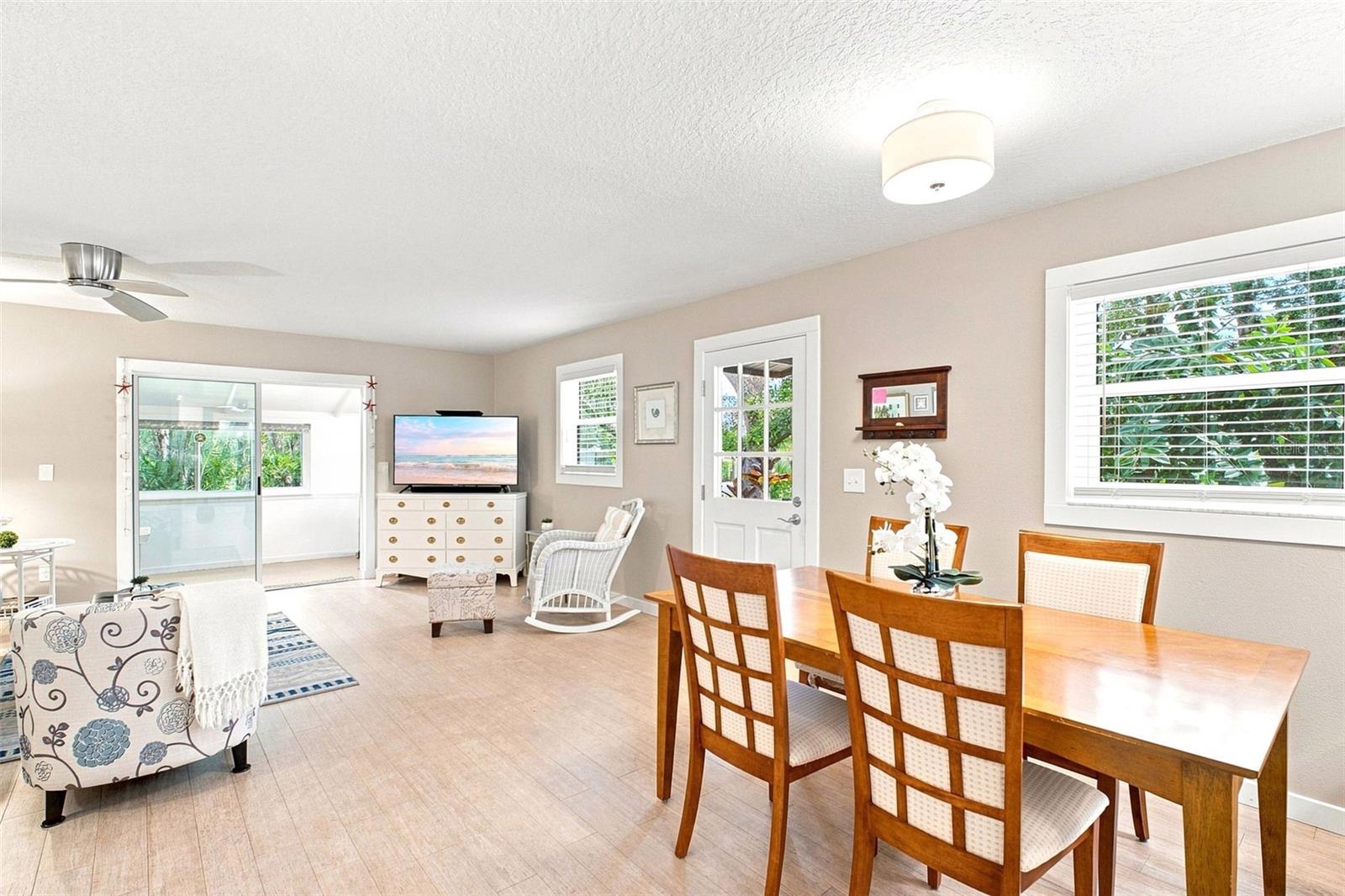 1400 Tarpon Woods Unit A1, Palm Harbor, FL 34685