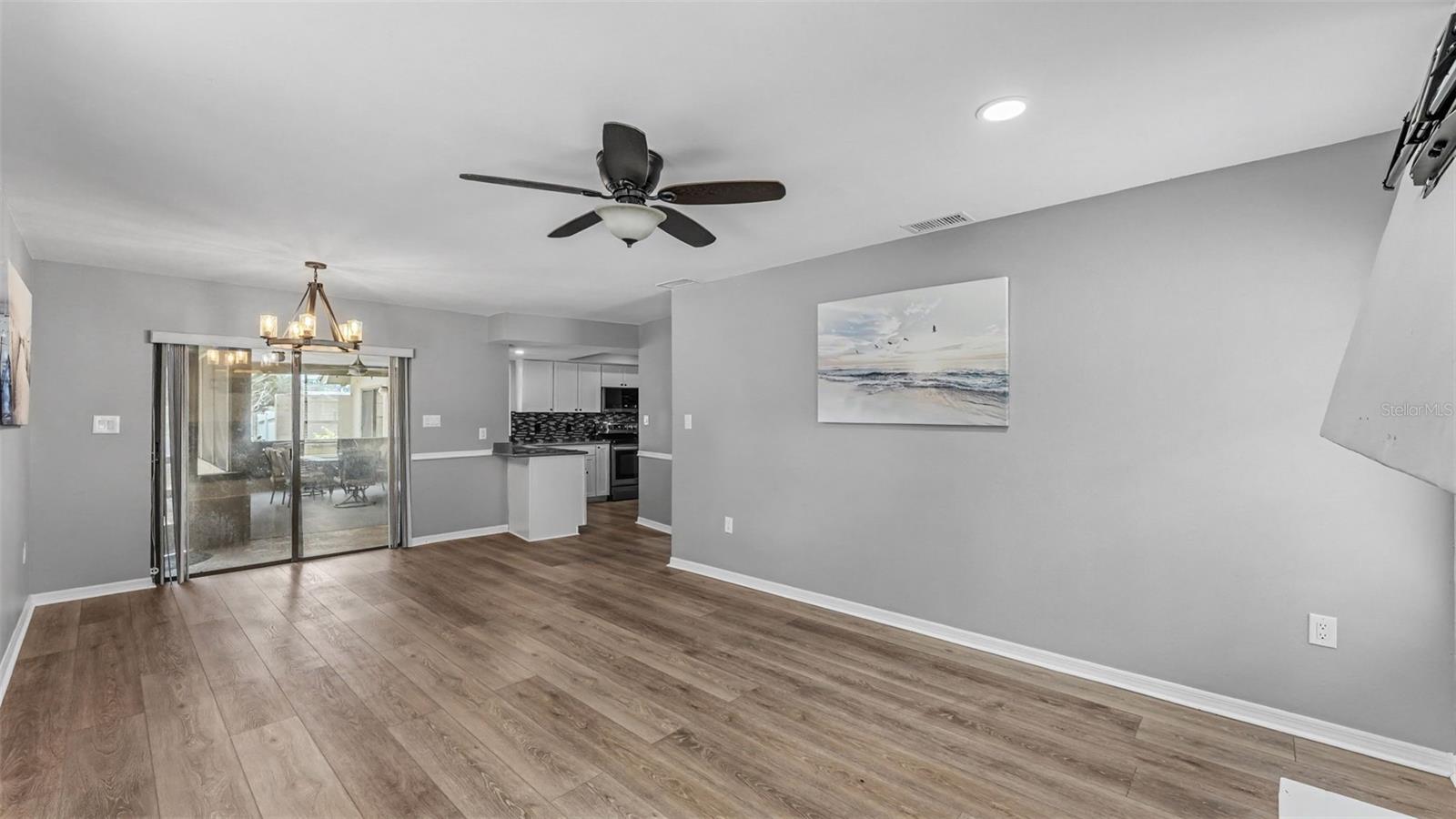 717 Woodhill, Lakeland, FL 33813