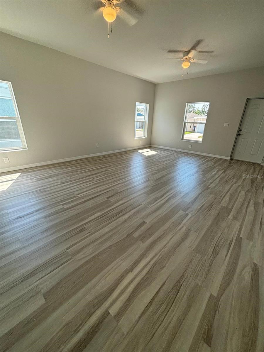 1466 Las Villas, Sebring, FL 33870