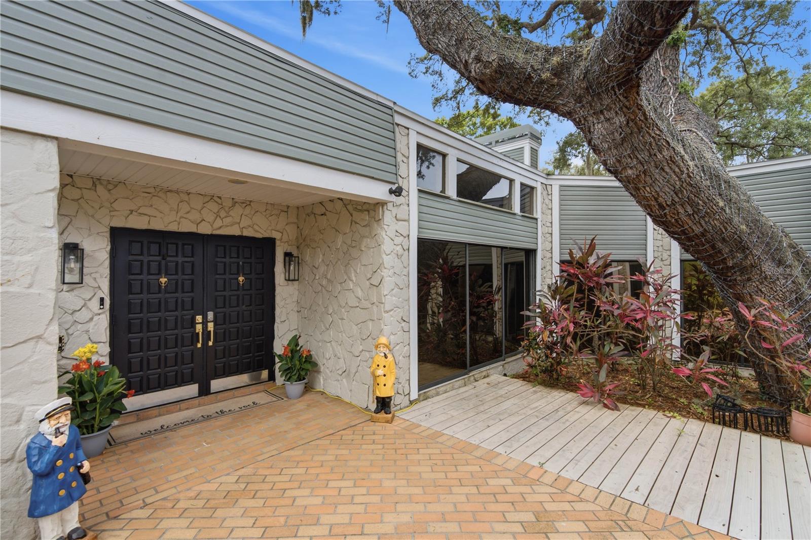 2860 Briarwood, Palm Harbor, FL 34683