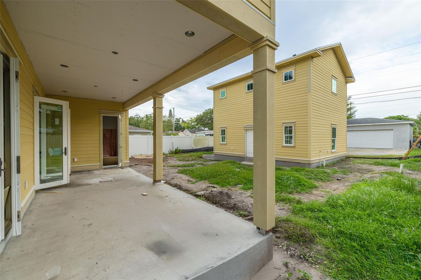 3320 15th, St Petersburg, FL 33704