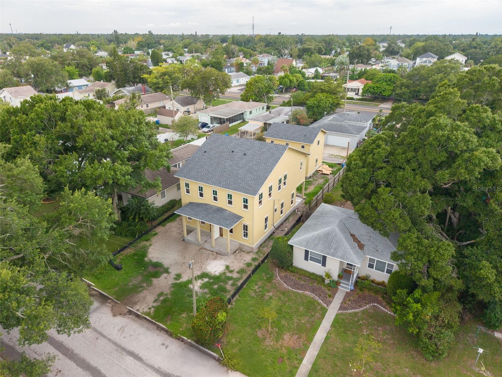 3320 15th, St Petersburg, FL 33704