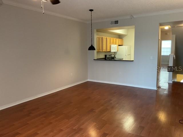 5711 Bentgrass Unit 19-211, Sarasota, FL 34235
