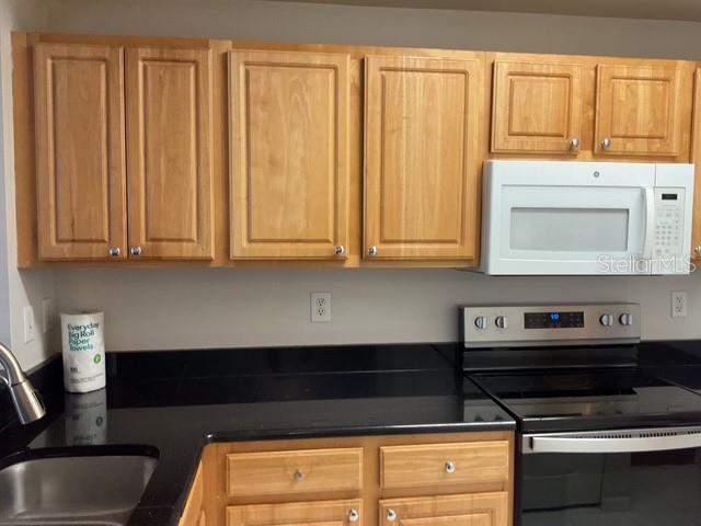 5711 Bentgrass Unit 19-211, Sarasota, FL 34235