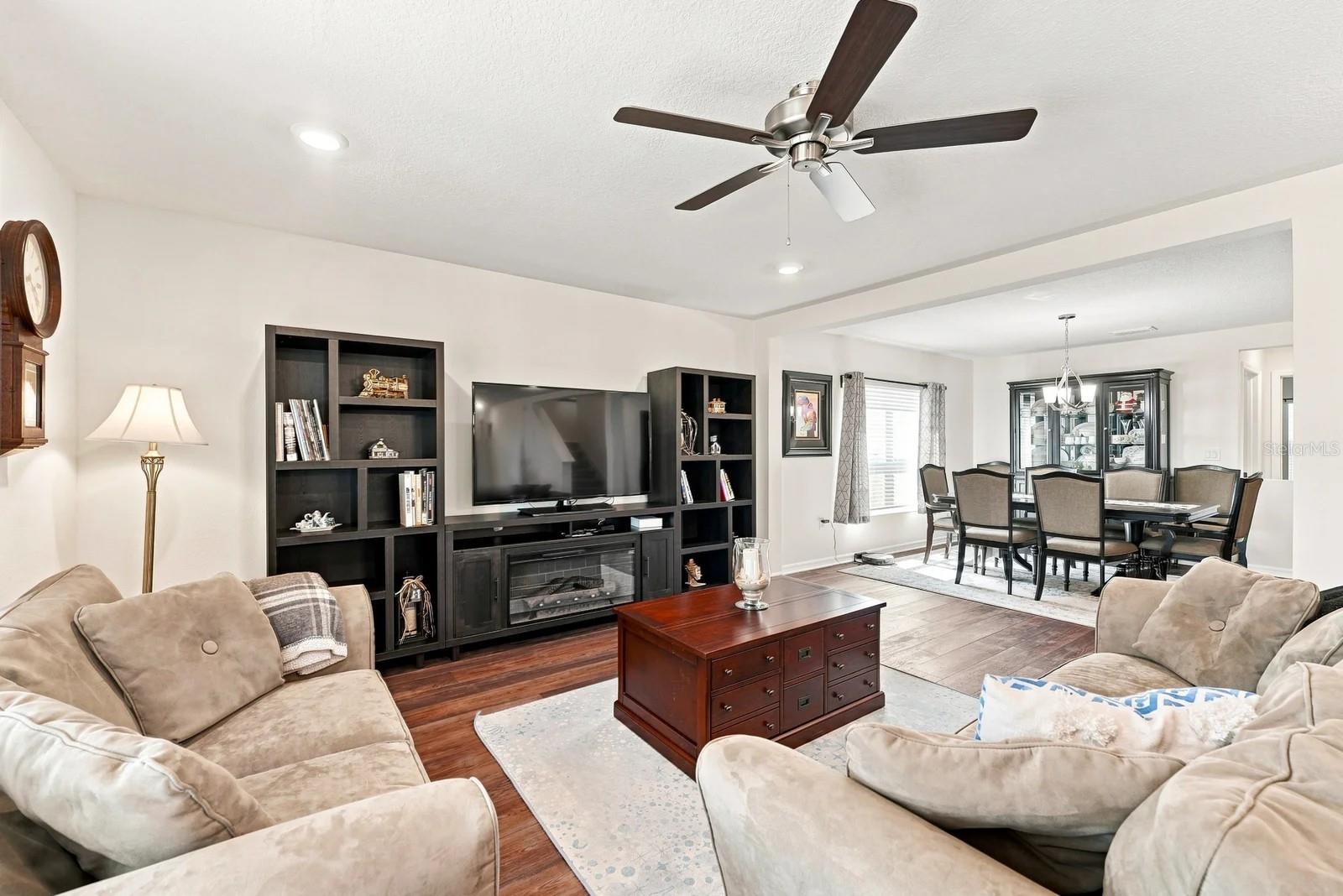 455 Overpool, Davenport, FL 33896