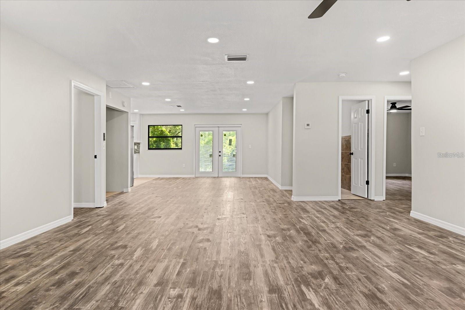 575 Lake Mccoy, Apopka, FL 32712