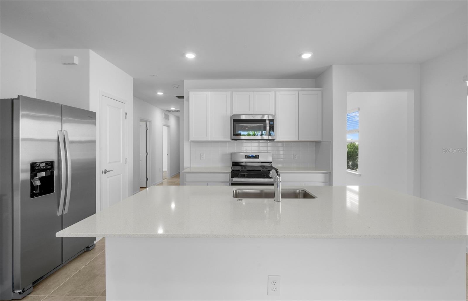 813 Balleby, Bradenton, FL 34212
