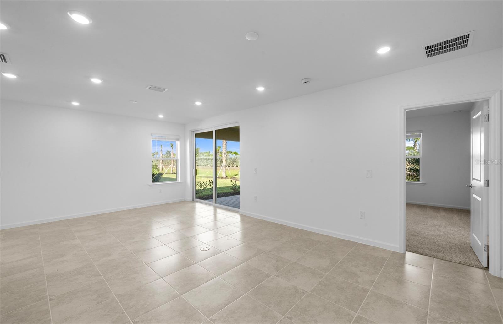 813 Balleby, Bradenton, FL 34212