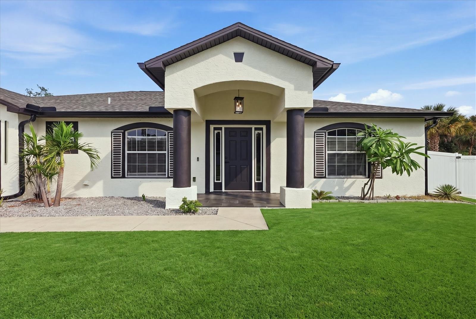 281 Pembroke, Port Charlotte, FL 33954