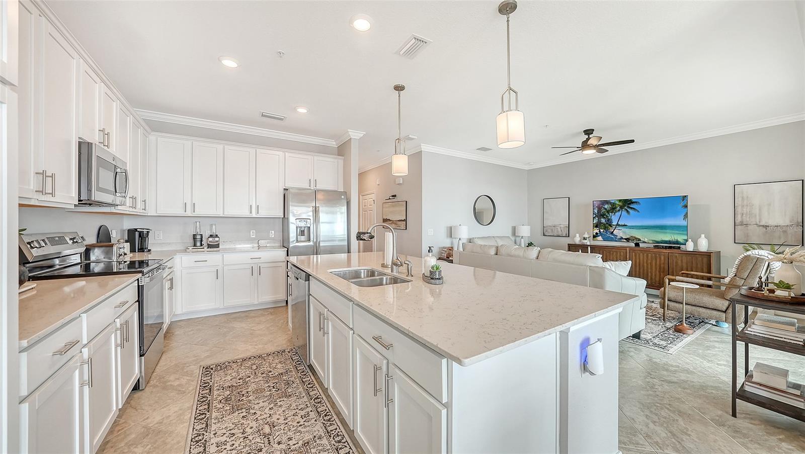 910 Tidewater Shores Unit 402, Bradenton, FL 34208
