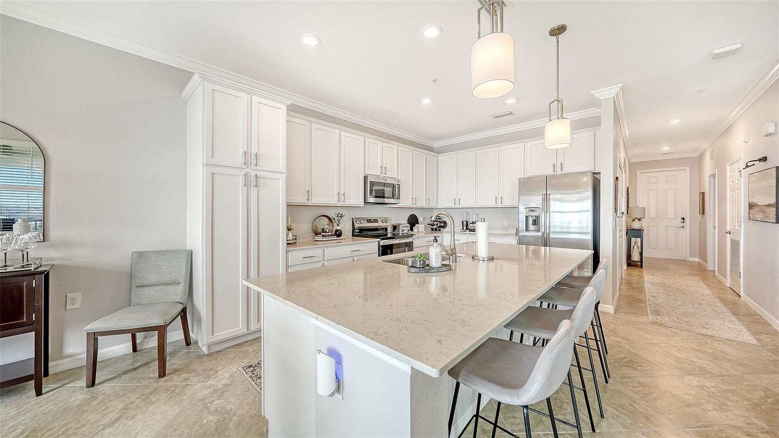 910 Tidewater Shores Unit 402, Bradenton, FL 34208