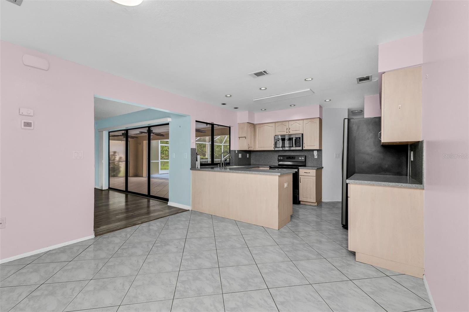 2399 Rio de Janeiro, Punta Gorda, FL 33983