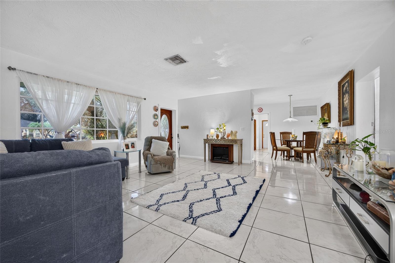 4701 Spahn, Sarasota, FL 34232