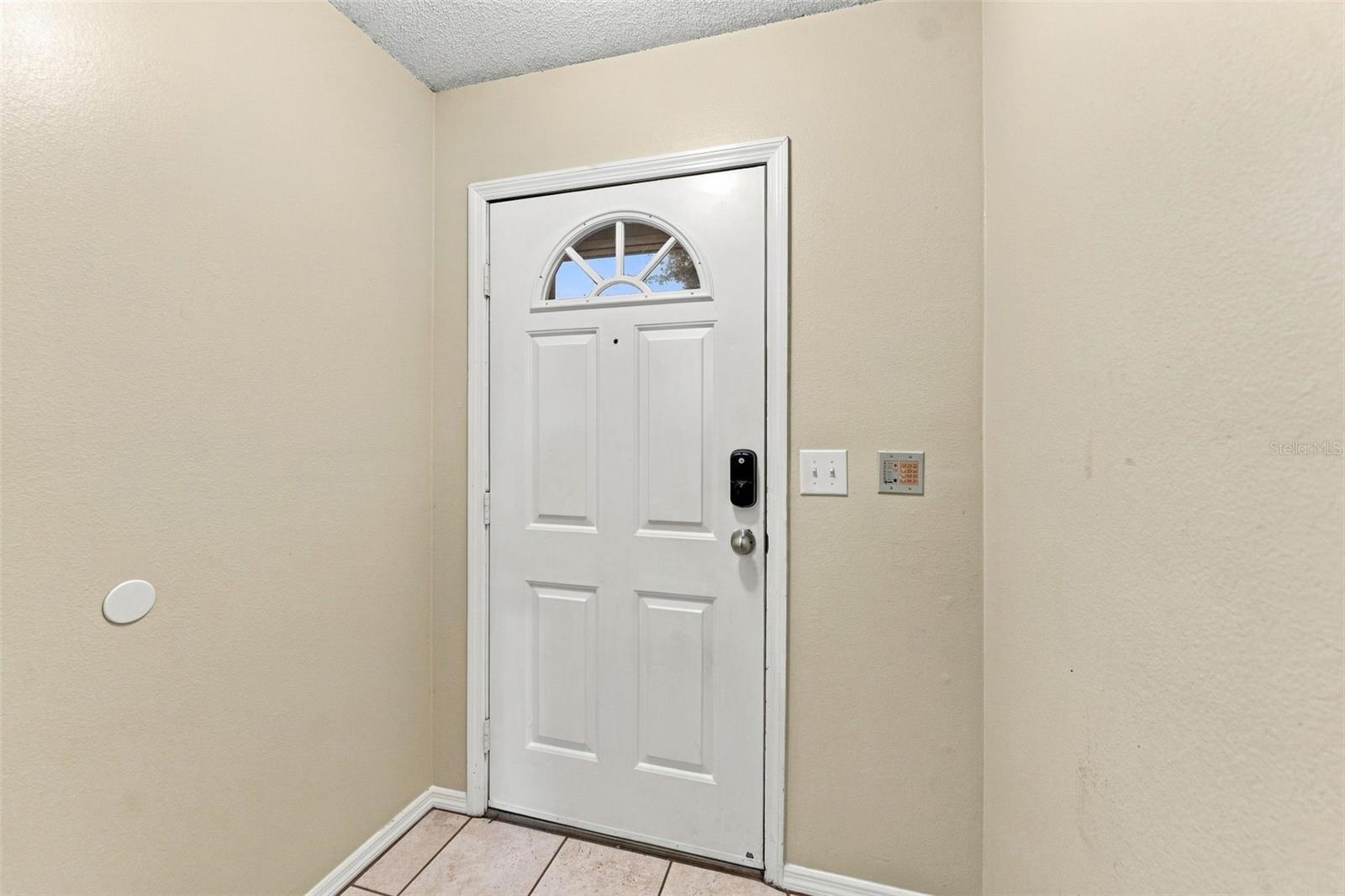 2350 Fletchers Point, Tampa, FL 33613