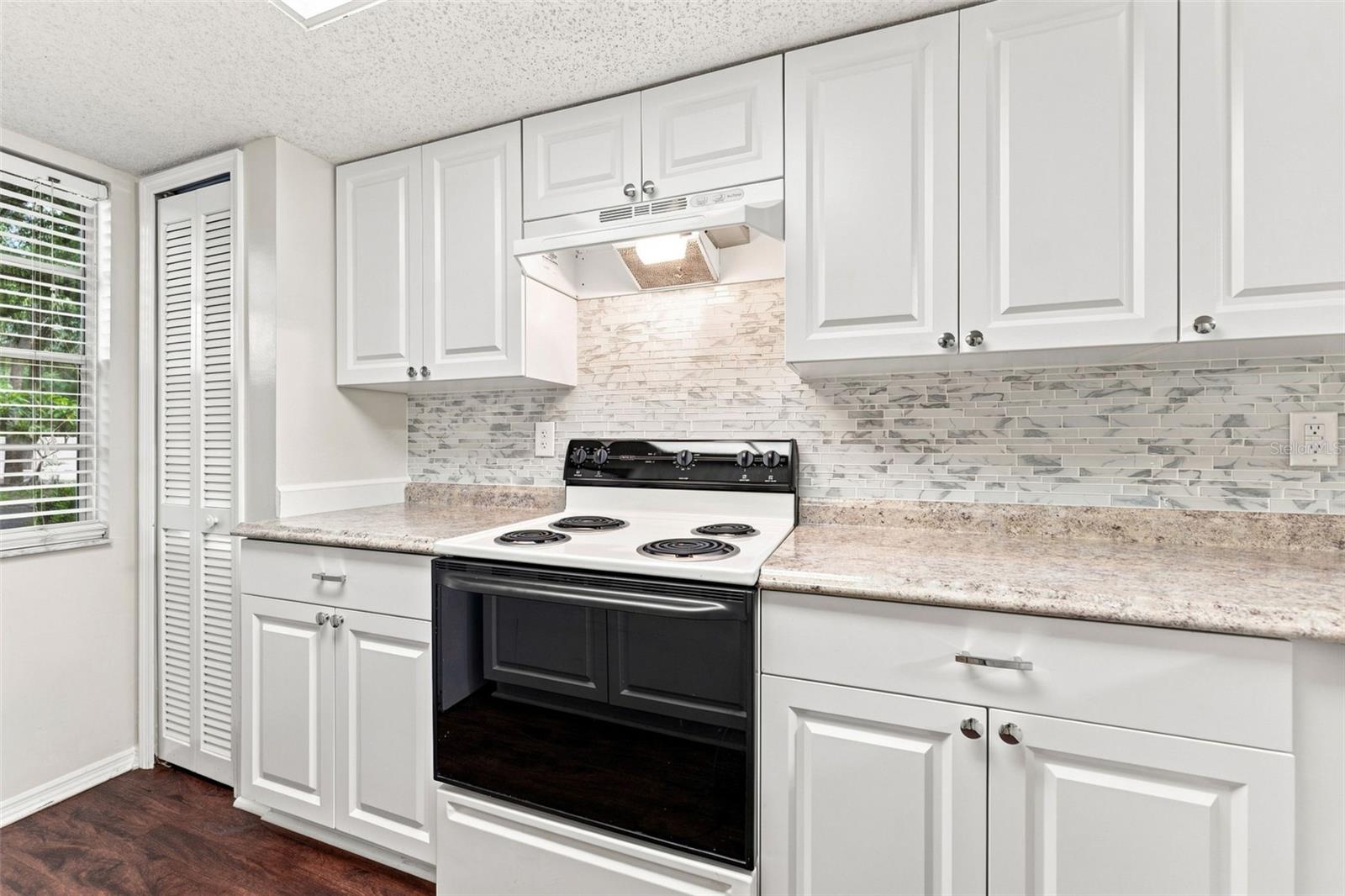 2350 Fletchers Point, Tampa, FL 33613
