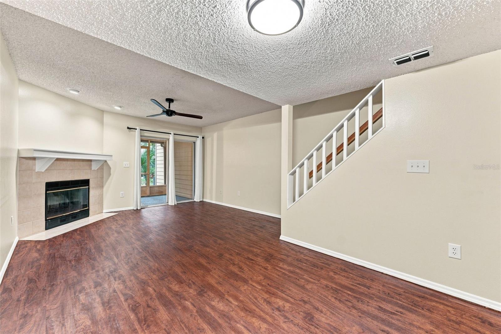 2350 Fletchers Point, Tampa, FL 33613