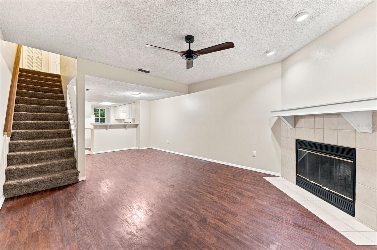 2350 Fletchers Point, Tampa, FL 33613