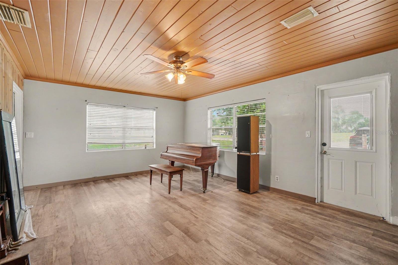 415 Lake June, Lake Placid, FL 33852