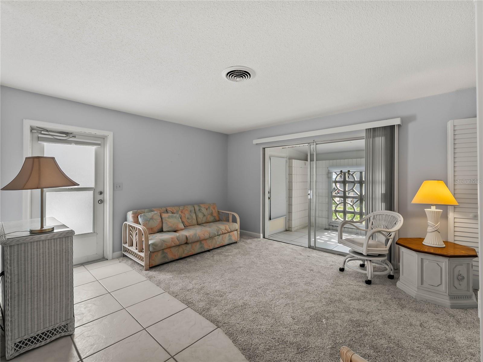 1205 Tarpon Center Unit C1, Venice, FL 34285