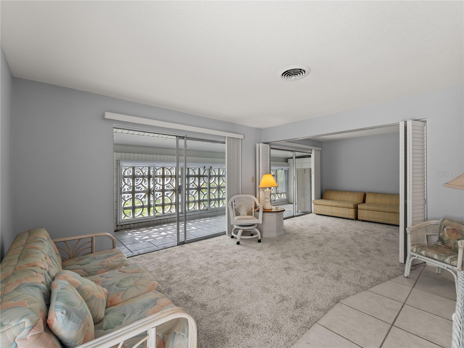 1205 Tarpon Center Unit C1, Venice, FL 34285