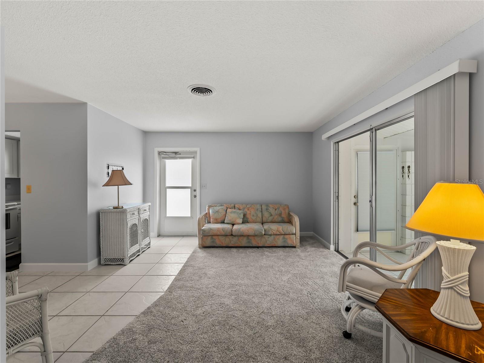 1205 Tarpon Center Unit C1, Venice, FL 34285