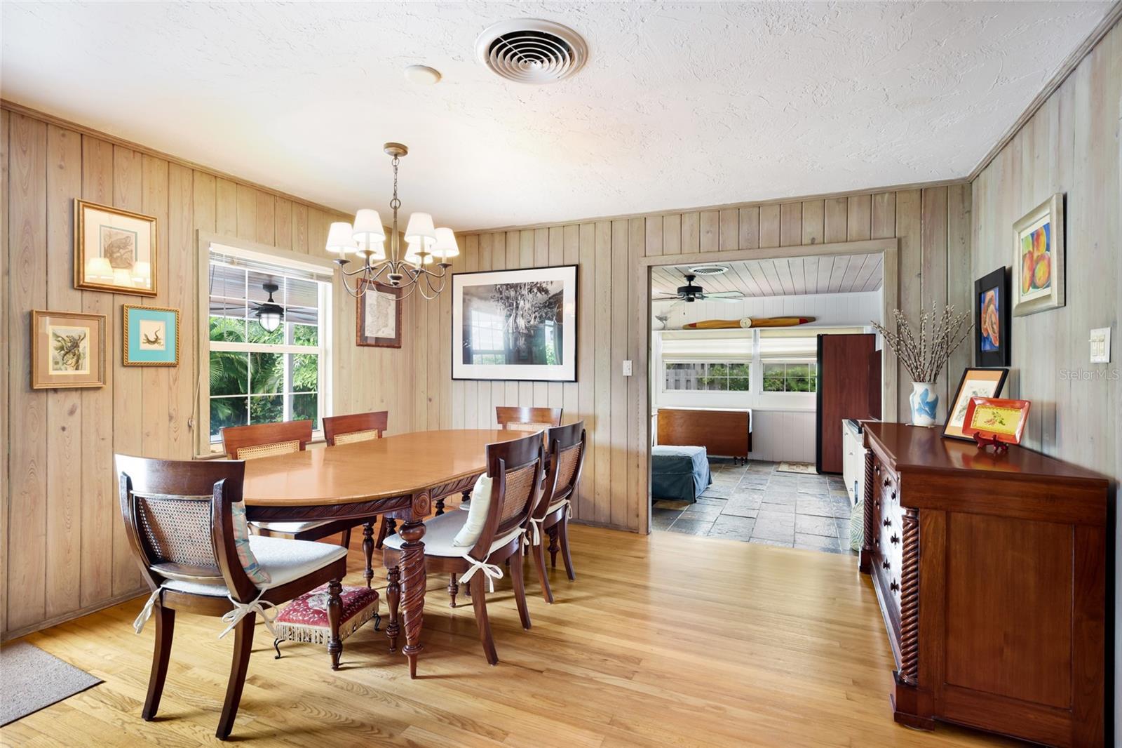 2070 Hyde Park, Sarasota, FL 34239