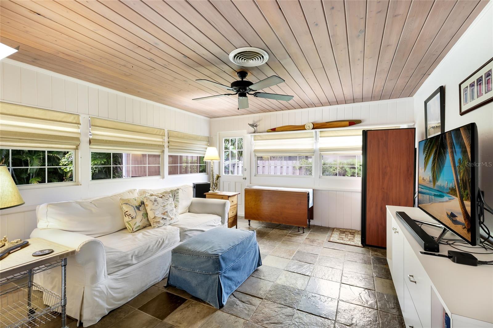 2070 Hyde Park, Sarasota, FL 34239