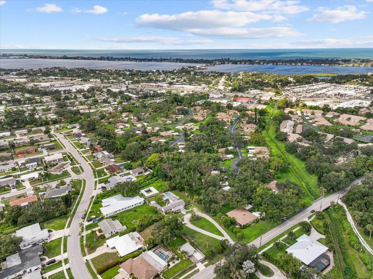 2404 Bispham, Sarasota, FL 34231
