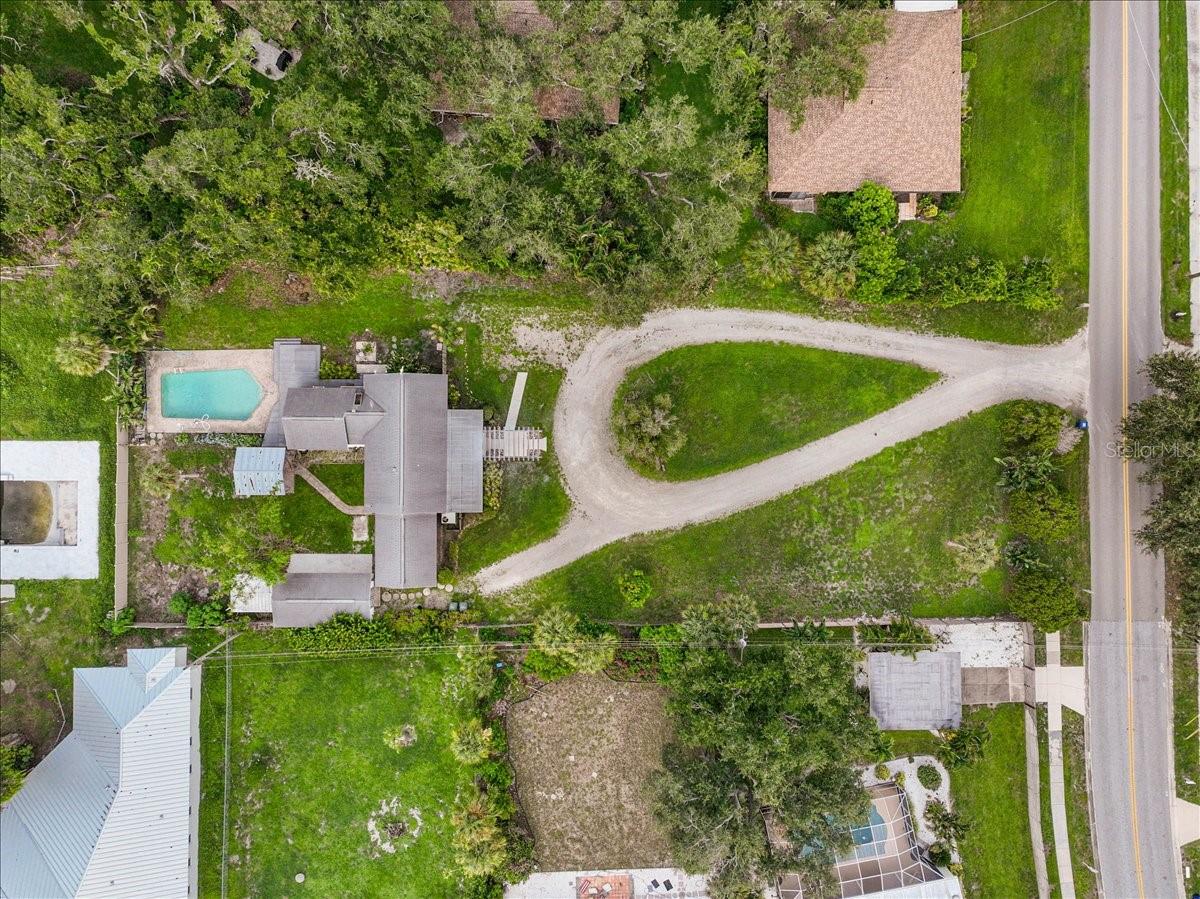 2404 Bispham, Sarasota, FL 34231